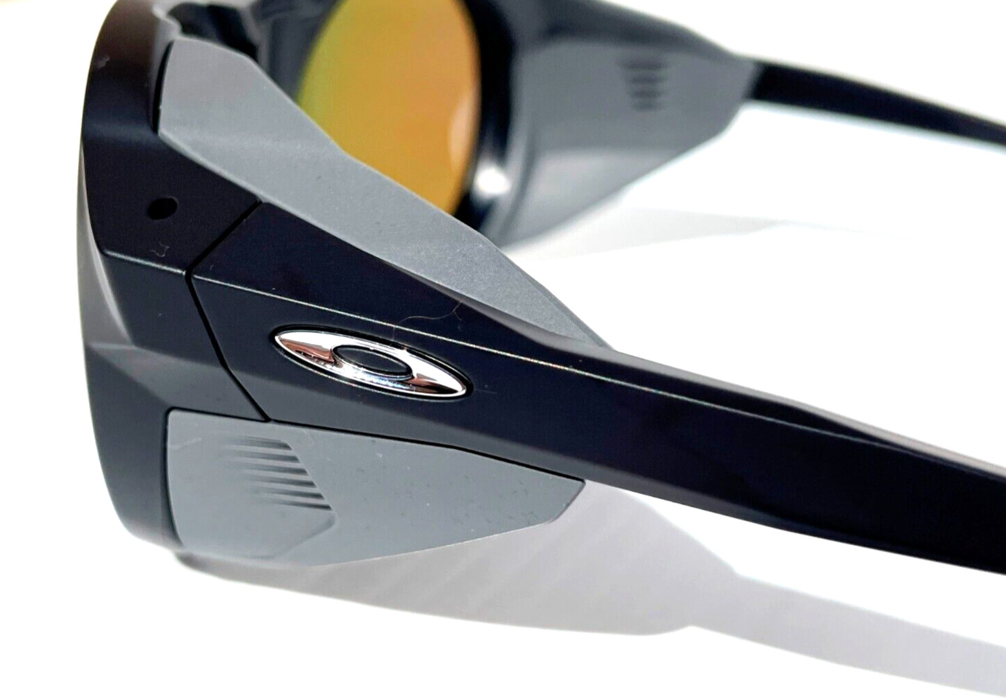 Oakley CLIFDEN Matte Black Round POLARIZED Galaxy Blue Mirror Sunglass 9440