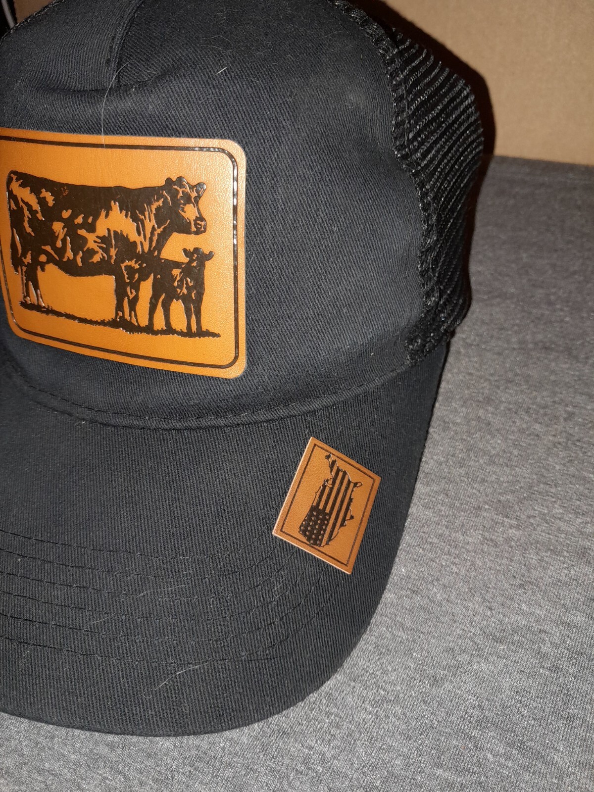 Cow Calf Cattle Farm Leather Patch Ball Cap Trucker Snapback Mesh Hat Black