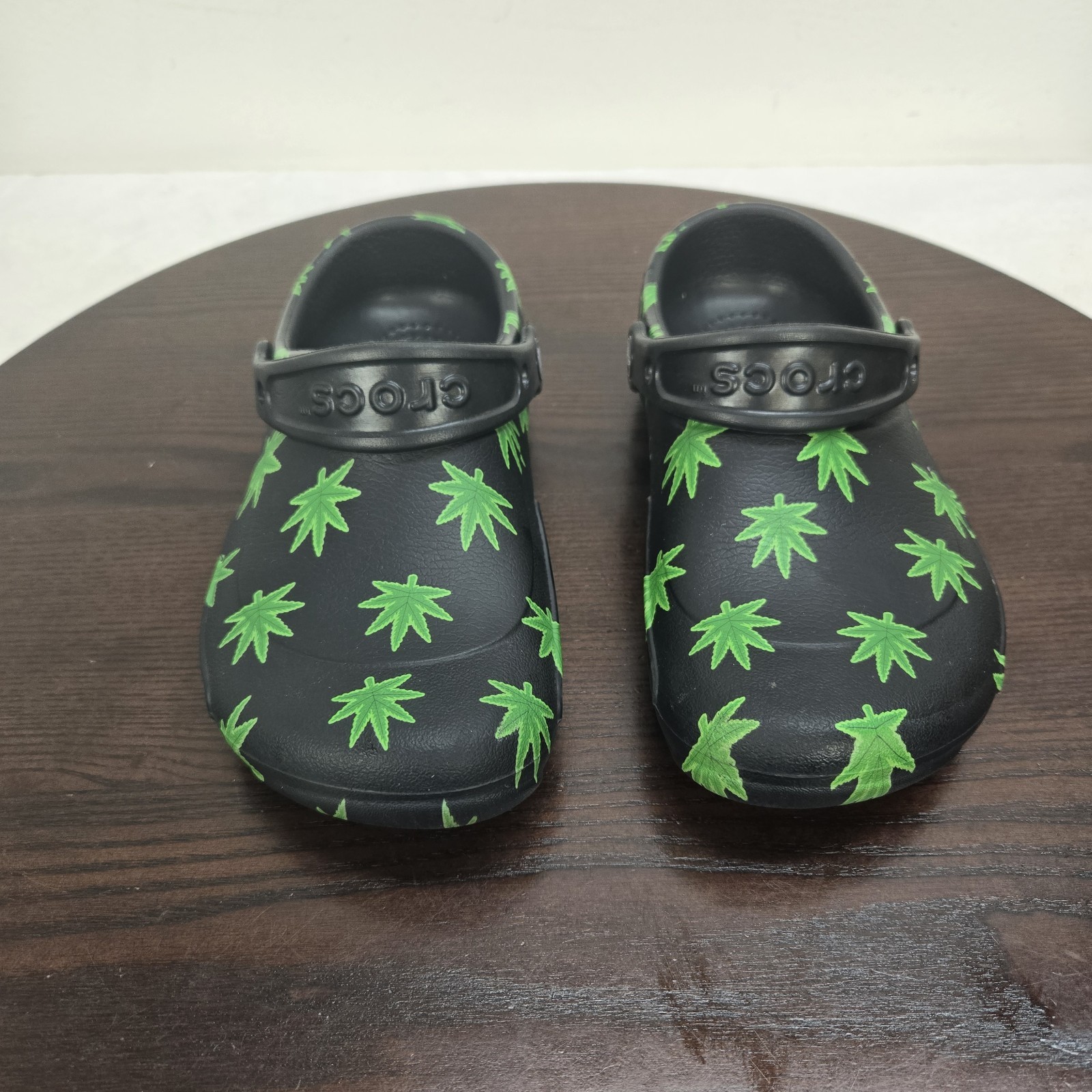 Hemp Leaf Classic Crocs Clogs Black Green Men 4 Women 6 Marijuana Weed Slip On