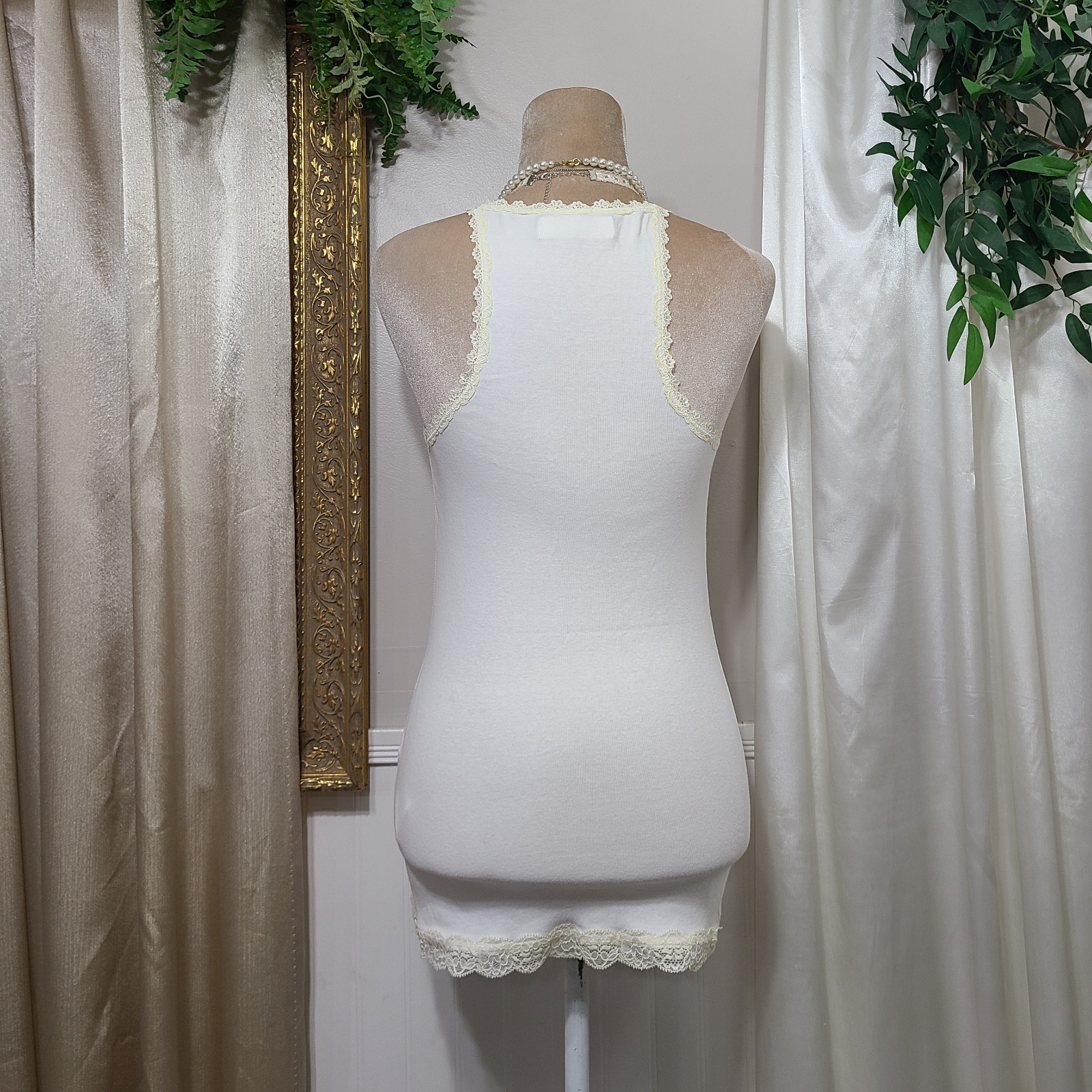 ♡ Y2K ♡ Abercrombie And Fitch White Cami Cream Lace Razorback Tank Top