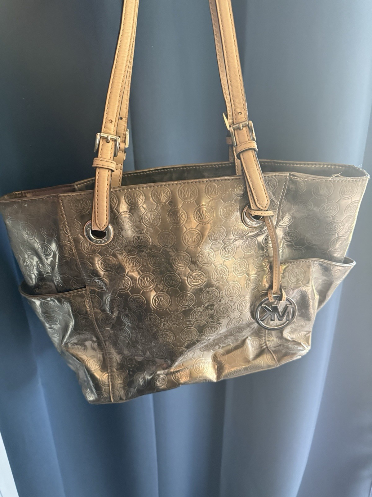 Michael Kors silver Logo Tote Shoulder Bag Zip Closure Silver Hardware Pockets