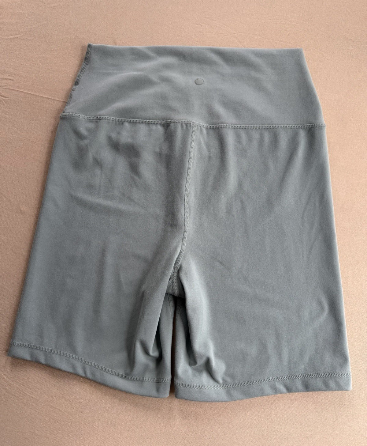 *4 PAIRS* See description Yogalicious LUX Everyday Women’s Biker Shorts Yoga M