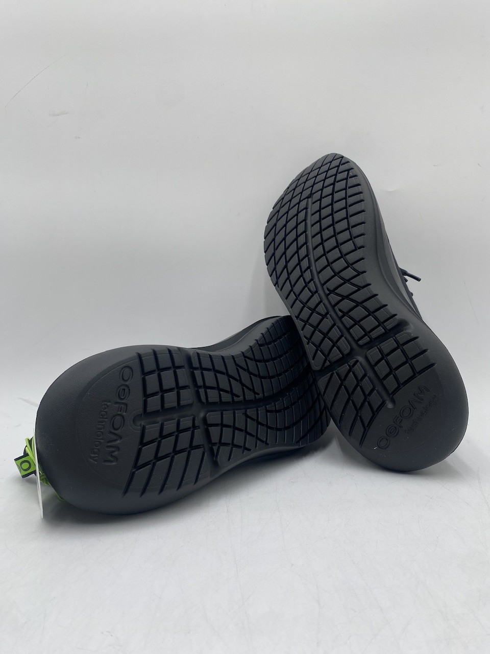 OOFOS OOMY STRIDE Women’s NEW Recovery Sneakers Black Multiple Sizes