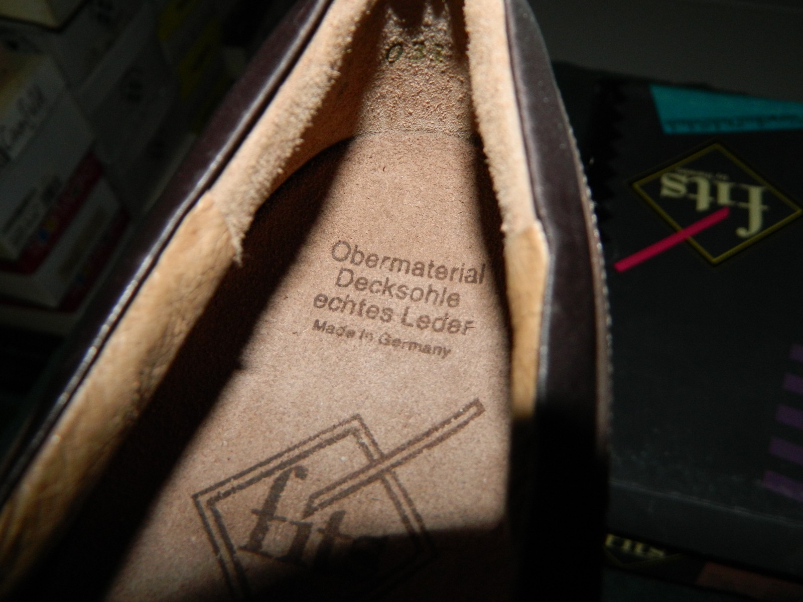 NIB FITS BY THERESIA Brown Nubuck Suede Leather Oxford Size 6