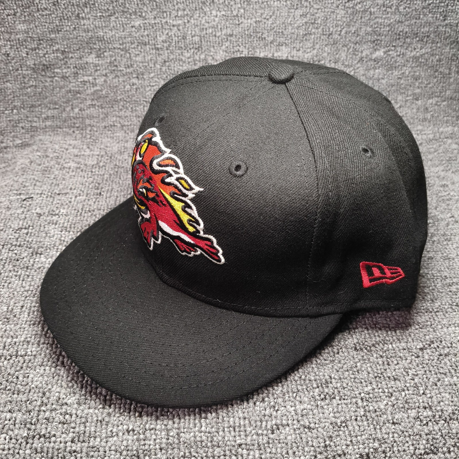 New Era Minor League Baseball 59FIFTY Fitted Black 7 3 8 Retro Cap