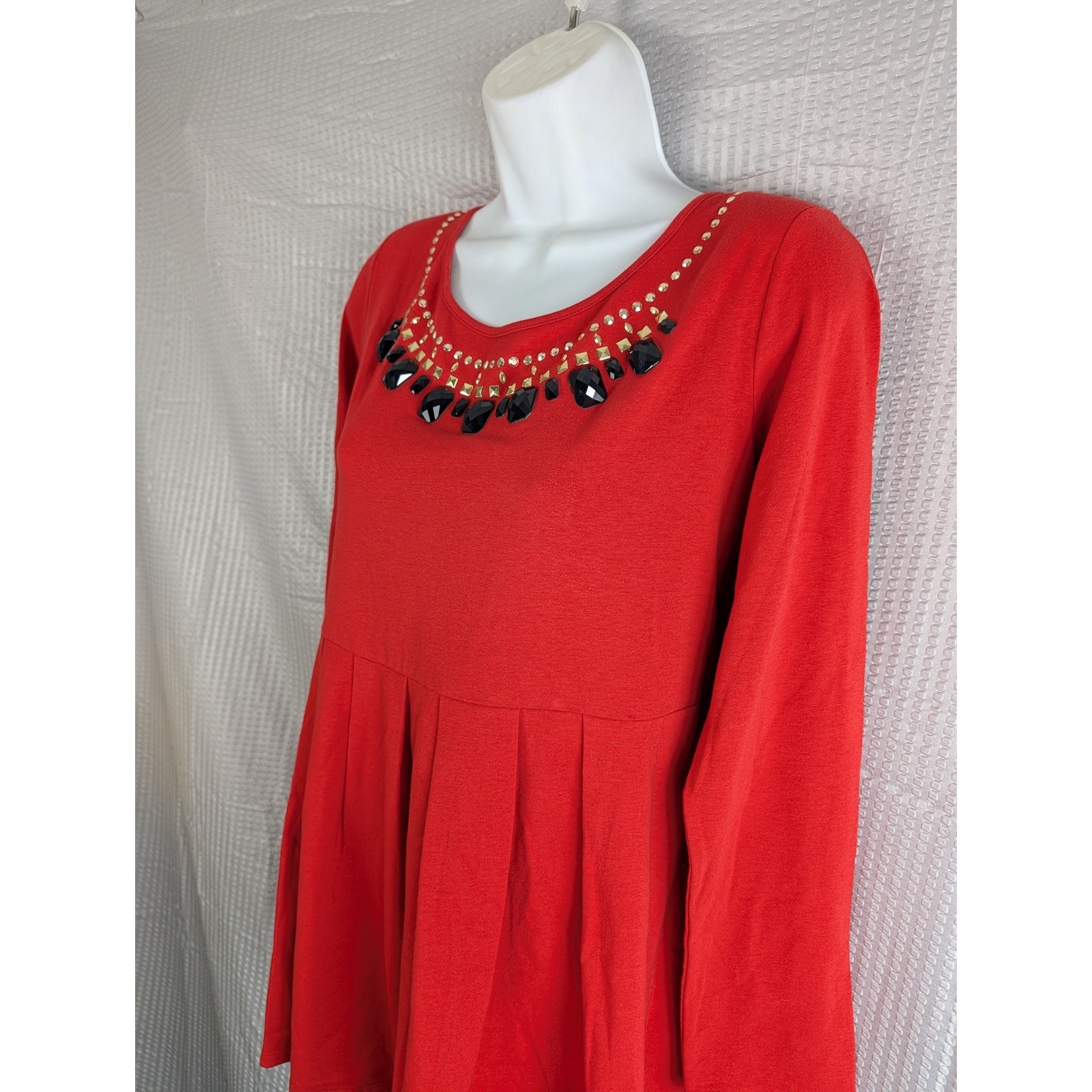 DG2 by Diane Gilman Red Embellished Tunic Top Long Sleeve Pleated Peplum Small