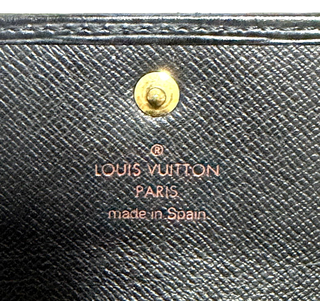 Louis Vuitton Black Epi Leather Long Wallet Tri-fold Wallet Made in Spain