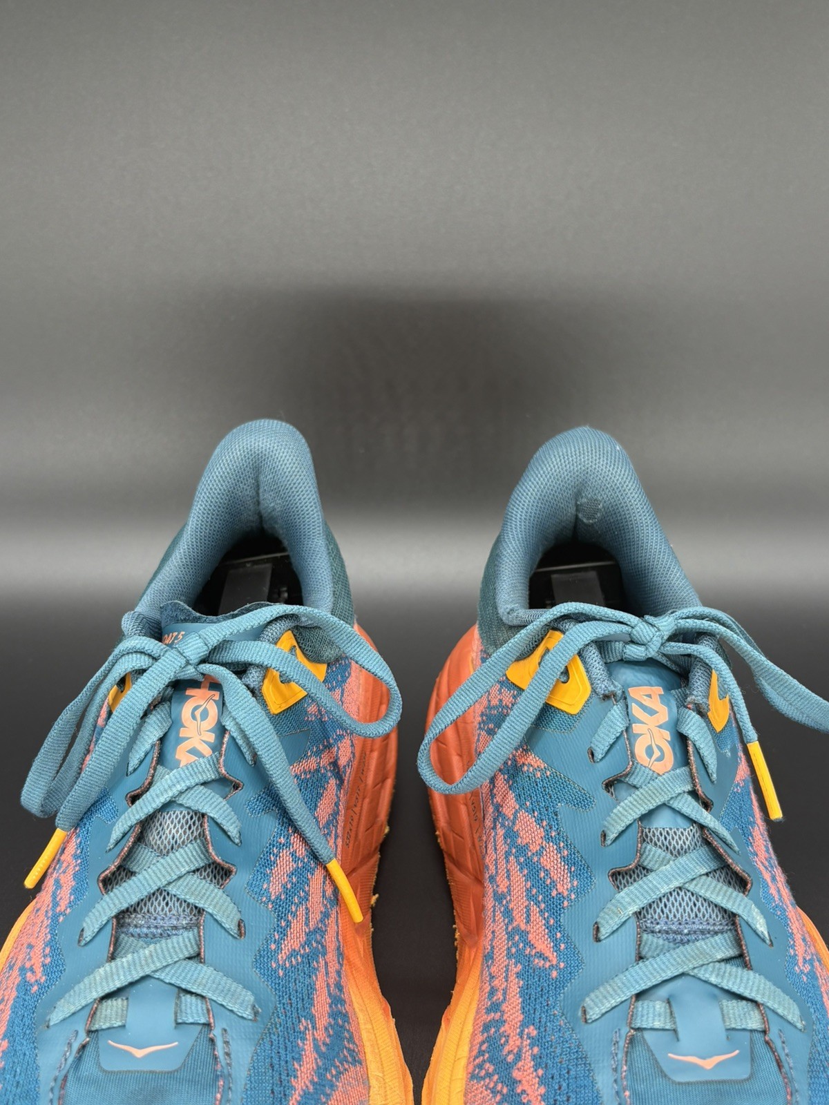 HOKA Speedgoat 5 Women’s US 10B Trail Running Shoes Vibram Read