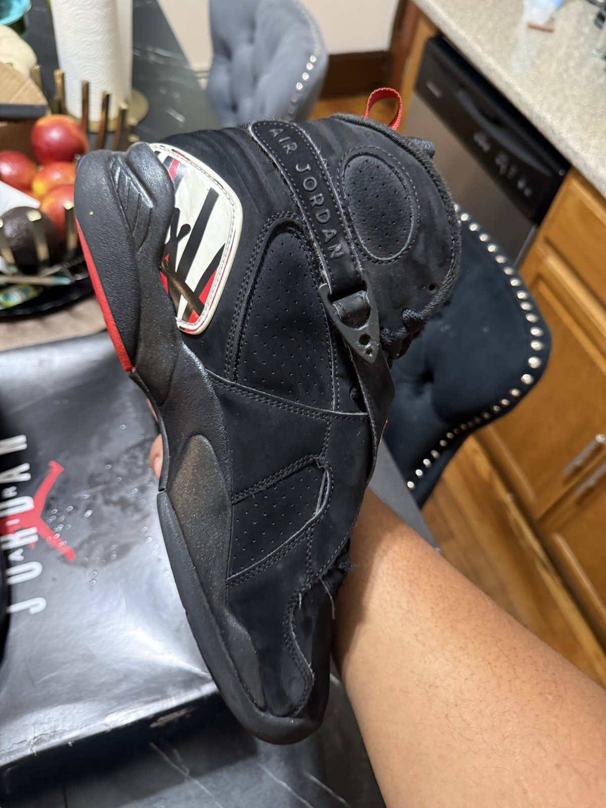 Jordan 8 Retro Mid Playoff Size 10.5 Good Condition