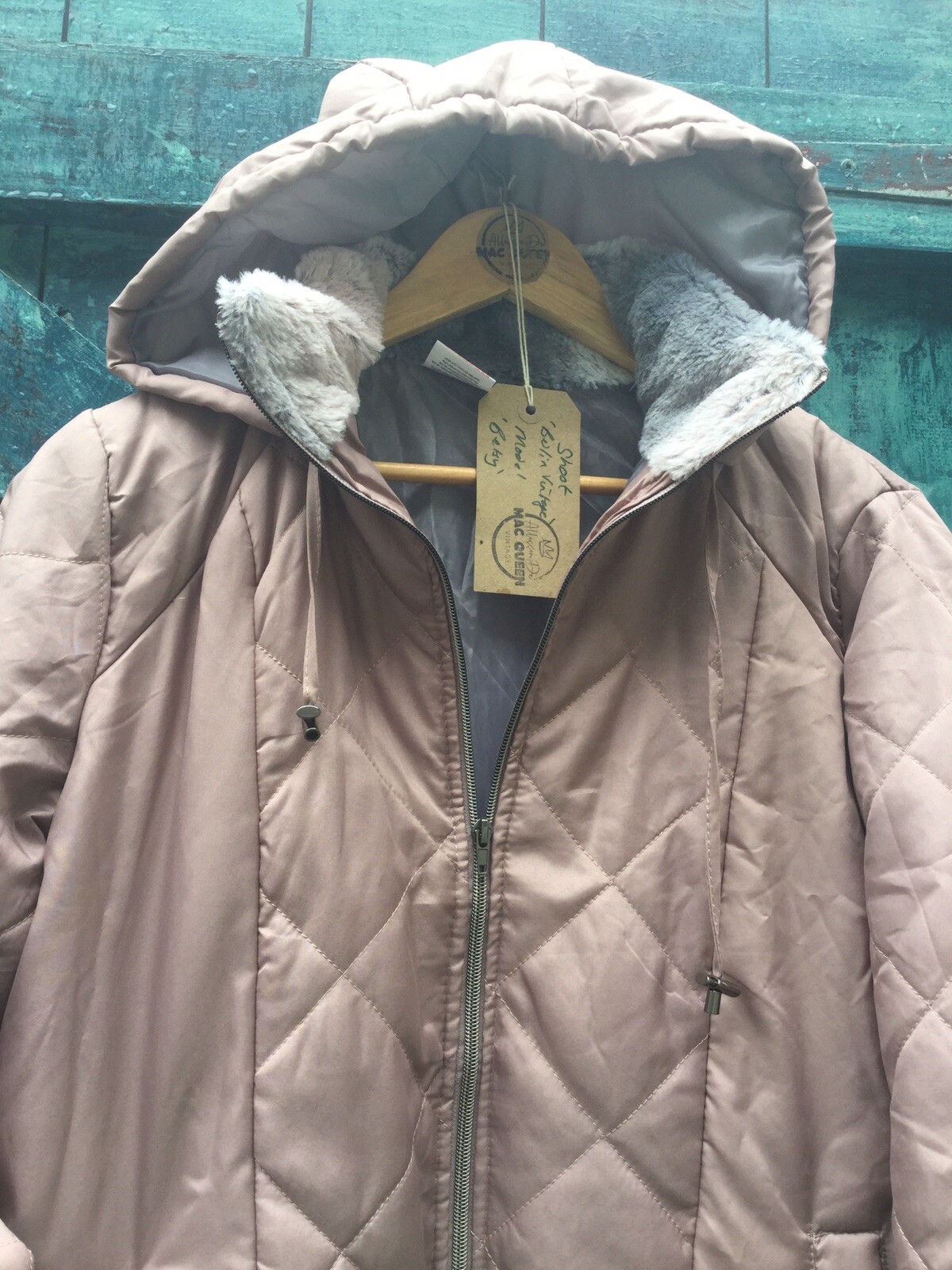 WOMENS COAT PINK QUILTED PARKA DESIGNER VINTAGE VGC WORN ON FILM INC UK PP