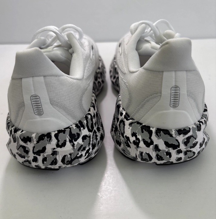 Brooks Revel 9 Black White Gray Leopard Print Low Top Women’s Sneakers Size 7