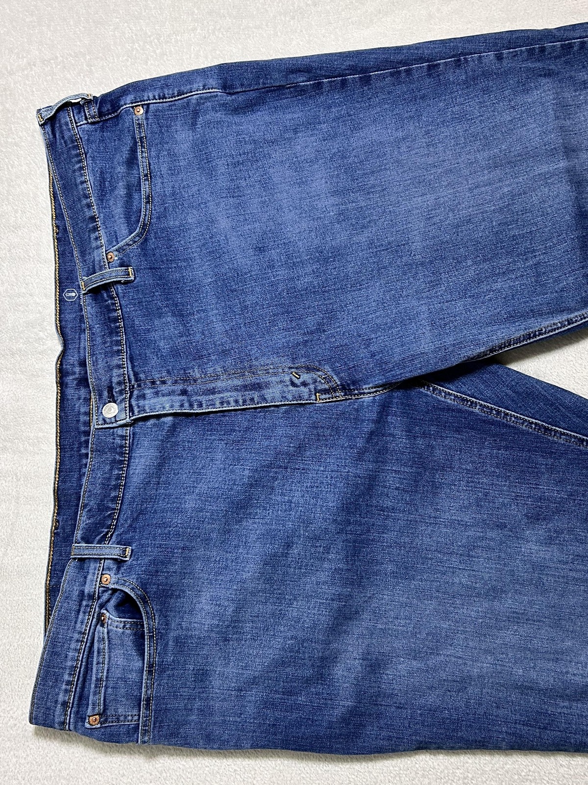 Levi’s 541 Athletic Taper Fit Jeans Men’s 52×30 All Seasons Tech Stretch Denim