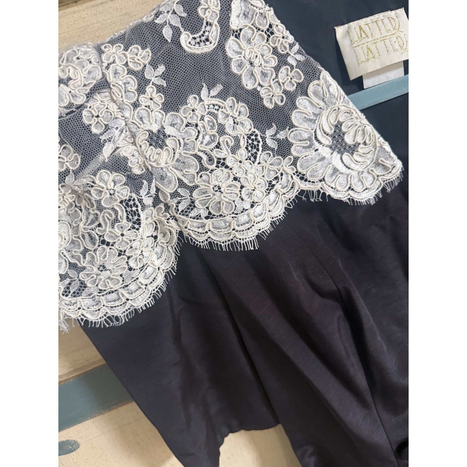 Watters Vintage Black Lace Overlay Evening Jacket Bow Peplum Size 6 Victorian