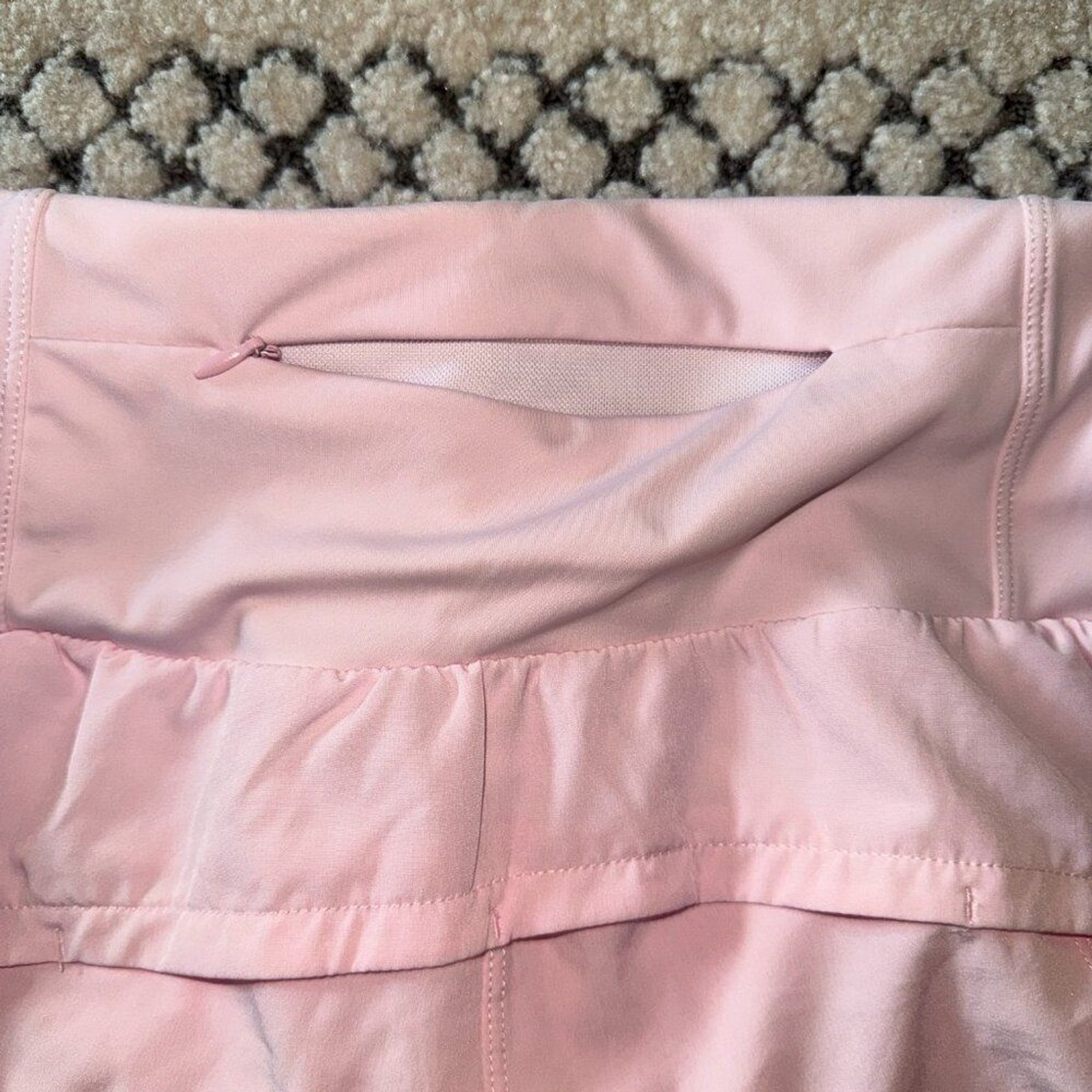 GYM Rainbow Women’s High Waisted Running Shorts NWOT size Medium Pink