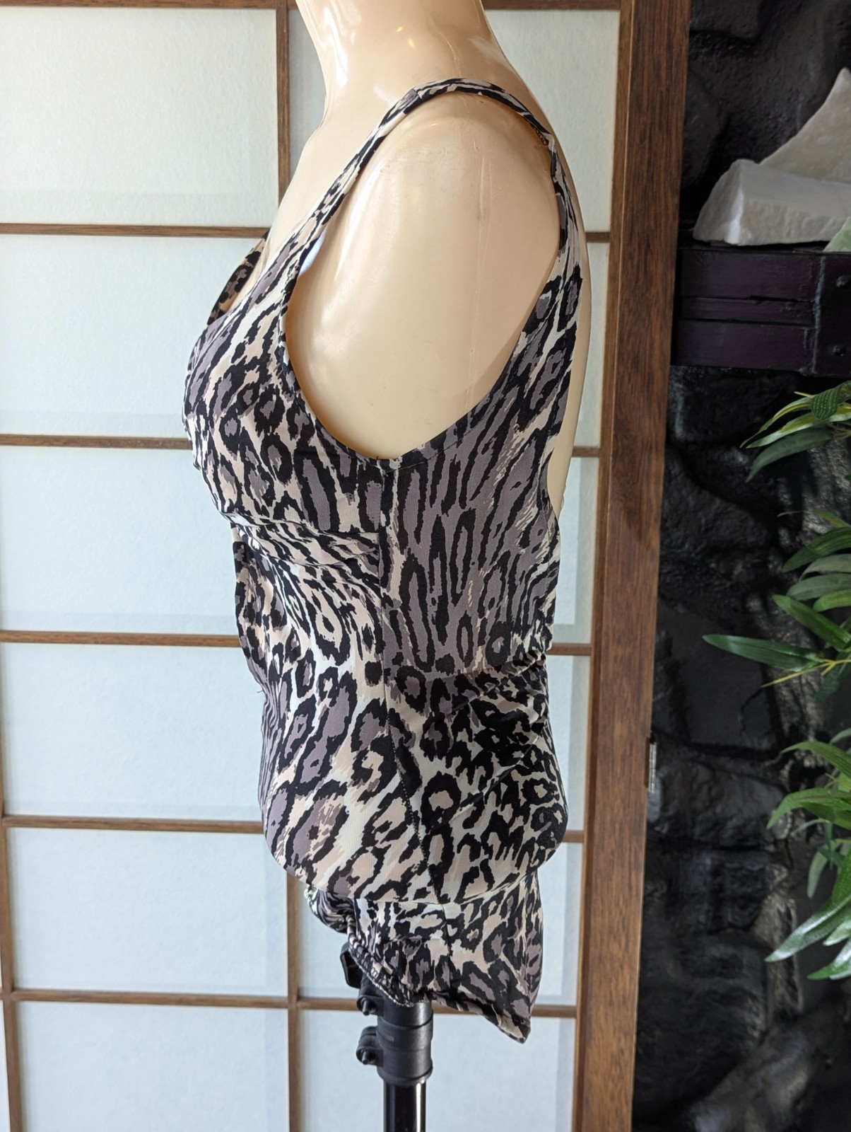 Vintage 1960s Peter Pan One Piece Leopard Animal Print Swimsuit 10/32 Cut Out