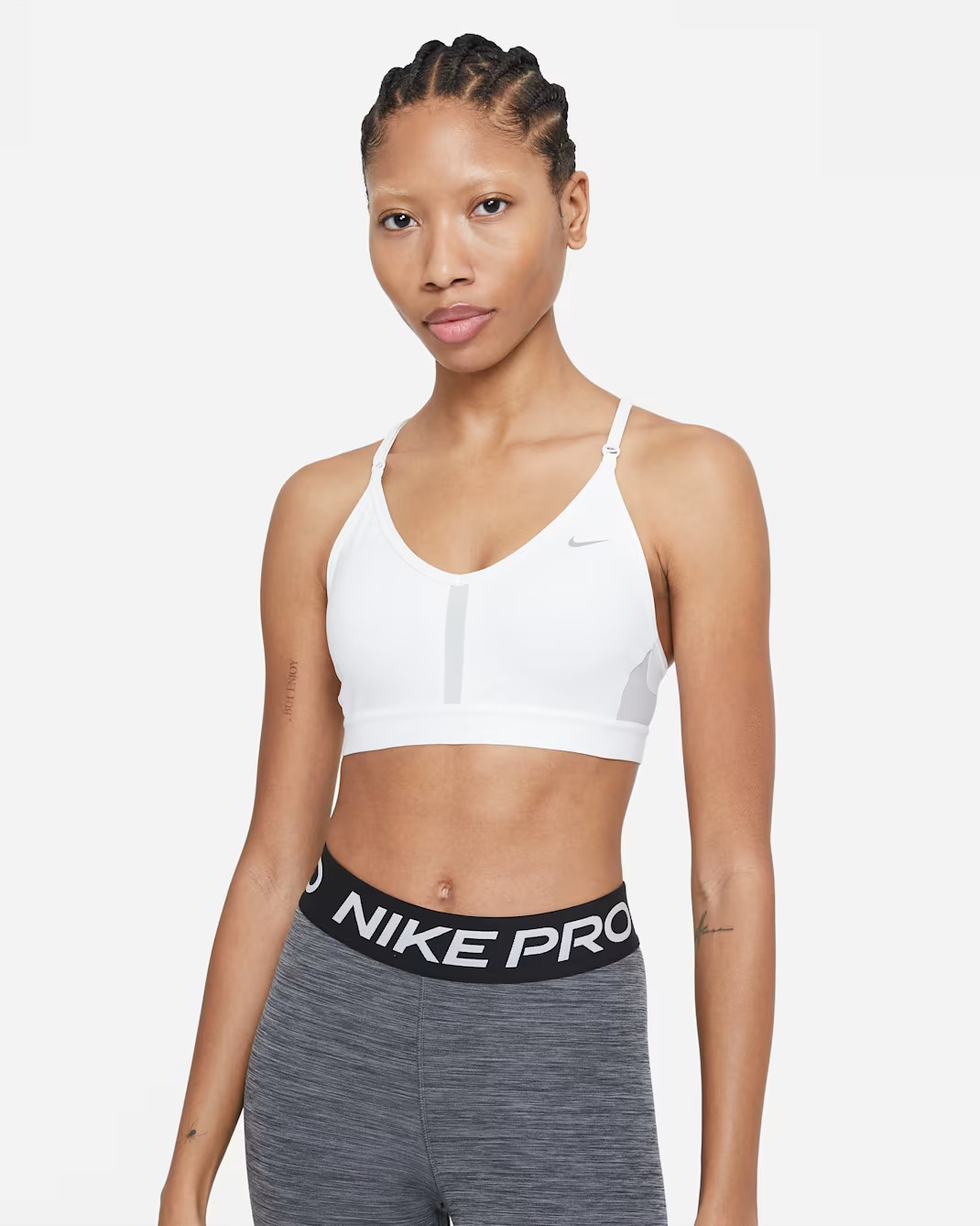 NIKE INDY V NECK WOMEN DRI-FIT LIGHT PADDED SPORTS TRAINING BRA WHITE#CZ4456-NWT