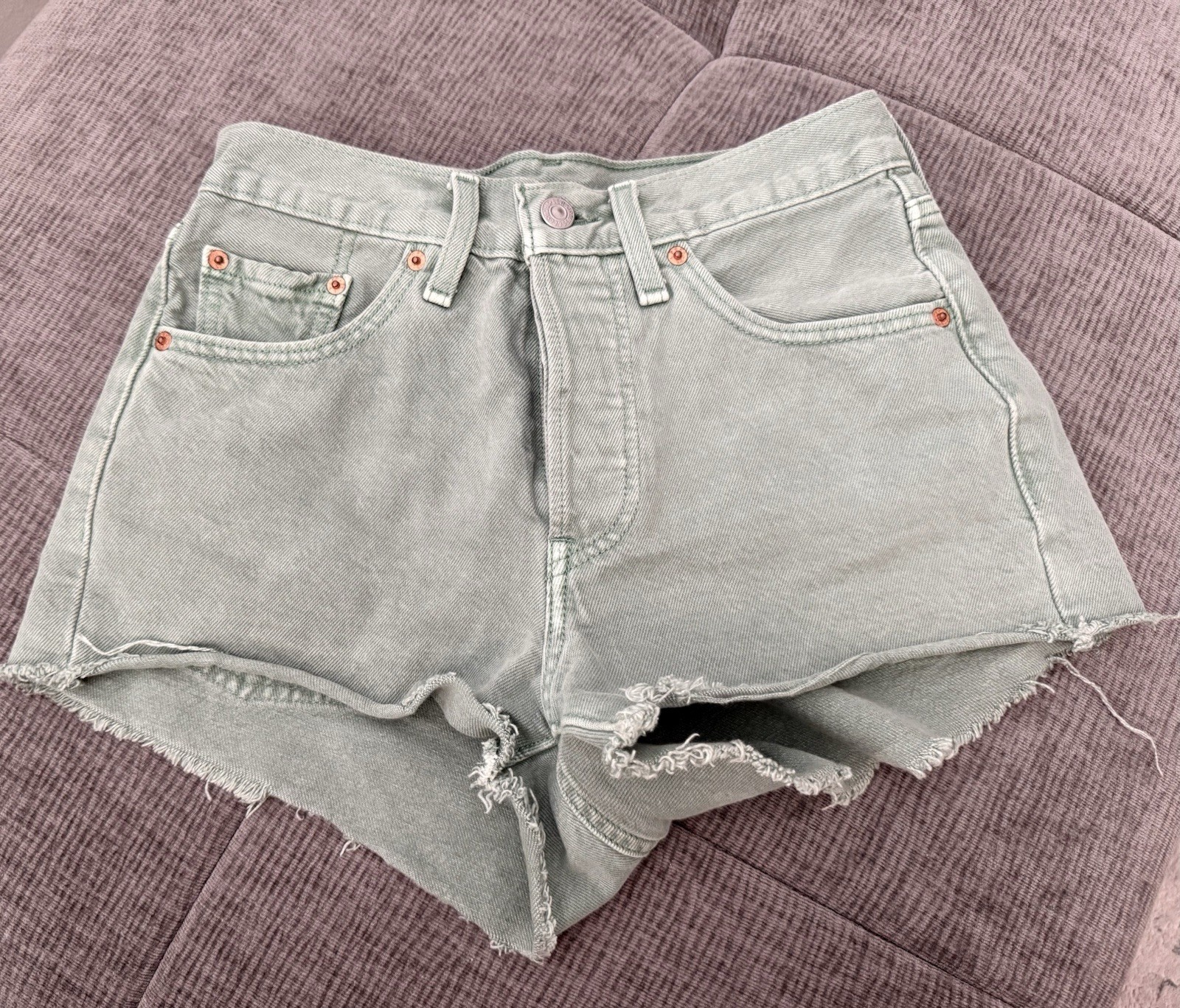 Levi’s 501 Women’s High-Rise Light Wash Green Denim Cut Off Shorts W25
