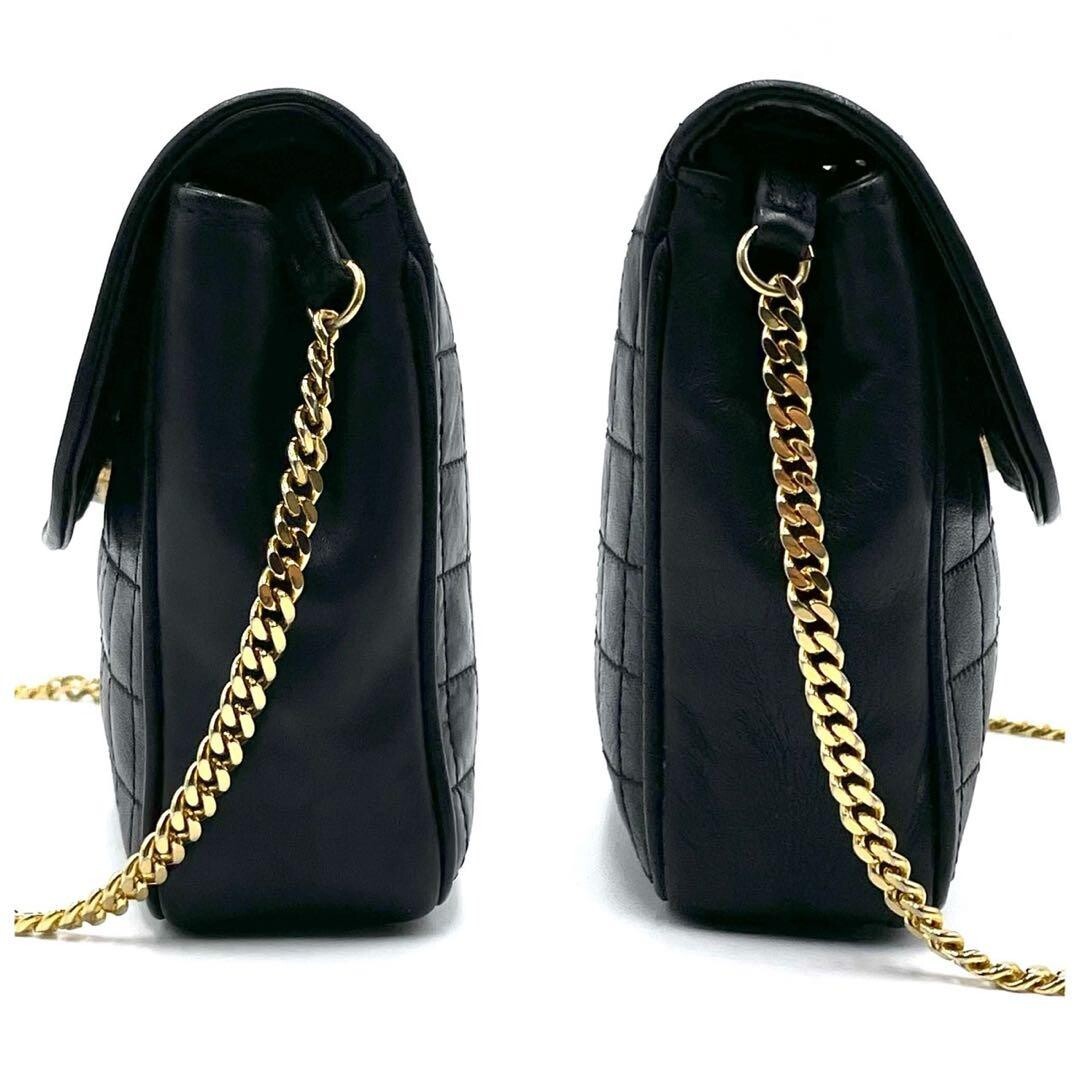 CELINE Triomphe Quilted Black Leather Gold Chain Shoulder Bag Pochette Vintage