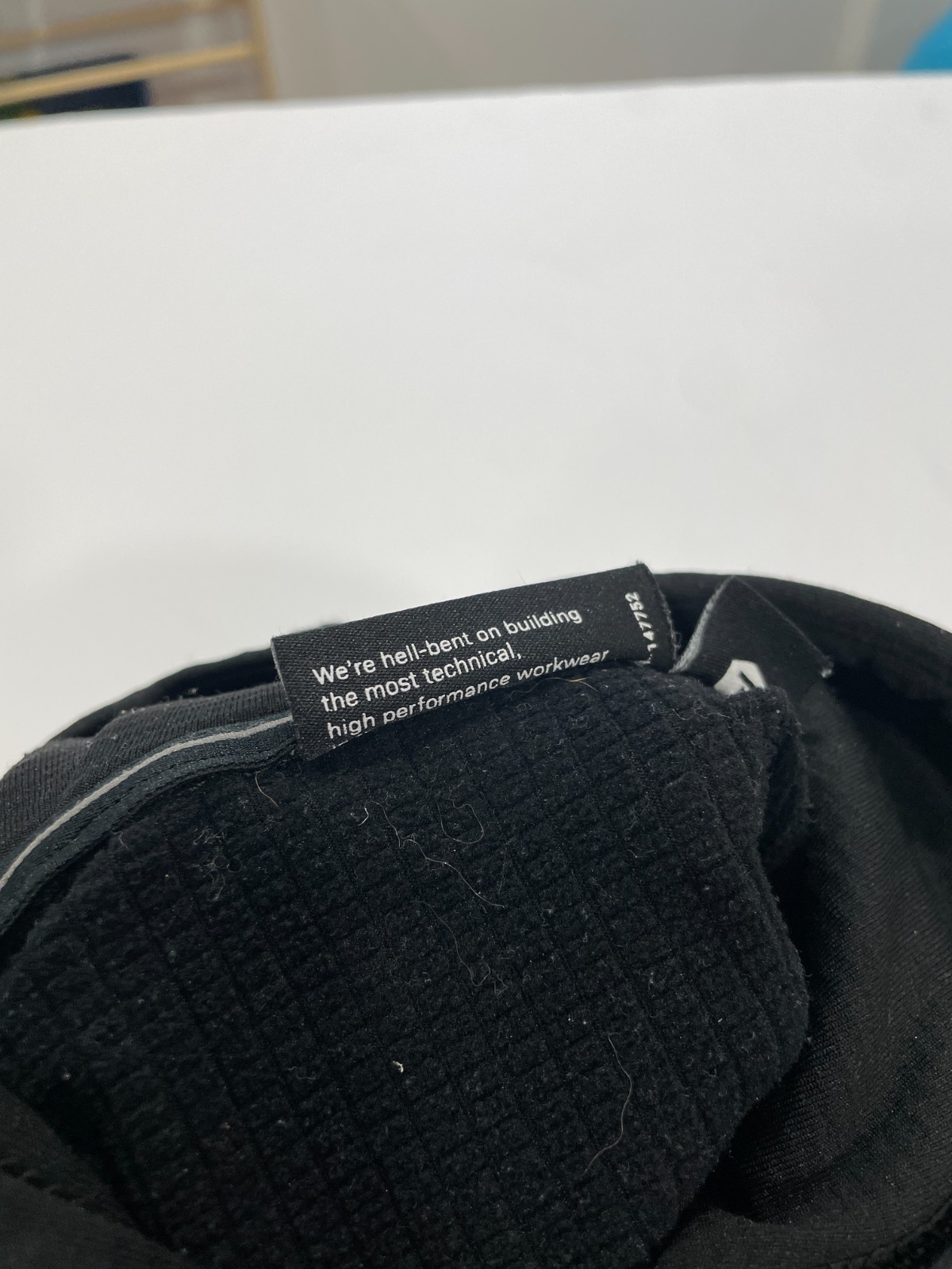 Truewerk M2 Grid Pullover Hoodie Mens Medium Black Workwear Tech Fleece F22