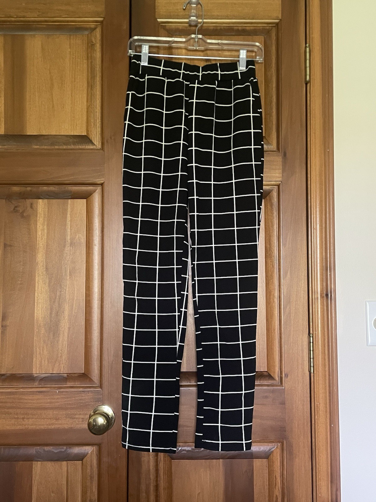 Women’s Shein black checkered pants size M