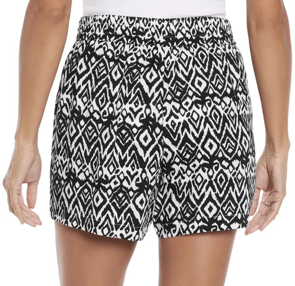 Wildfox Women’s Shorts, S, Black White Print, 5” Inseam, Elastic Waist, Pockets.