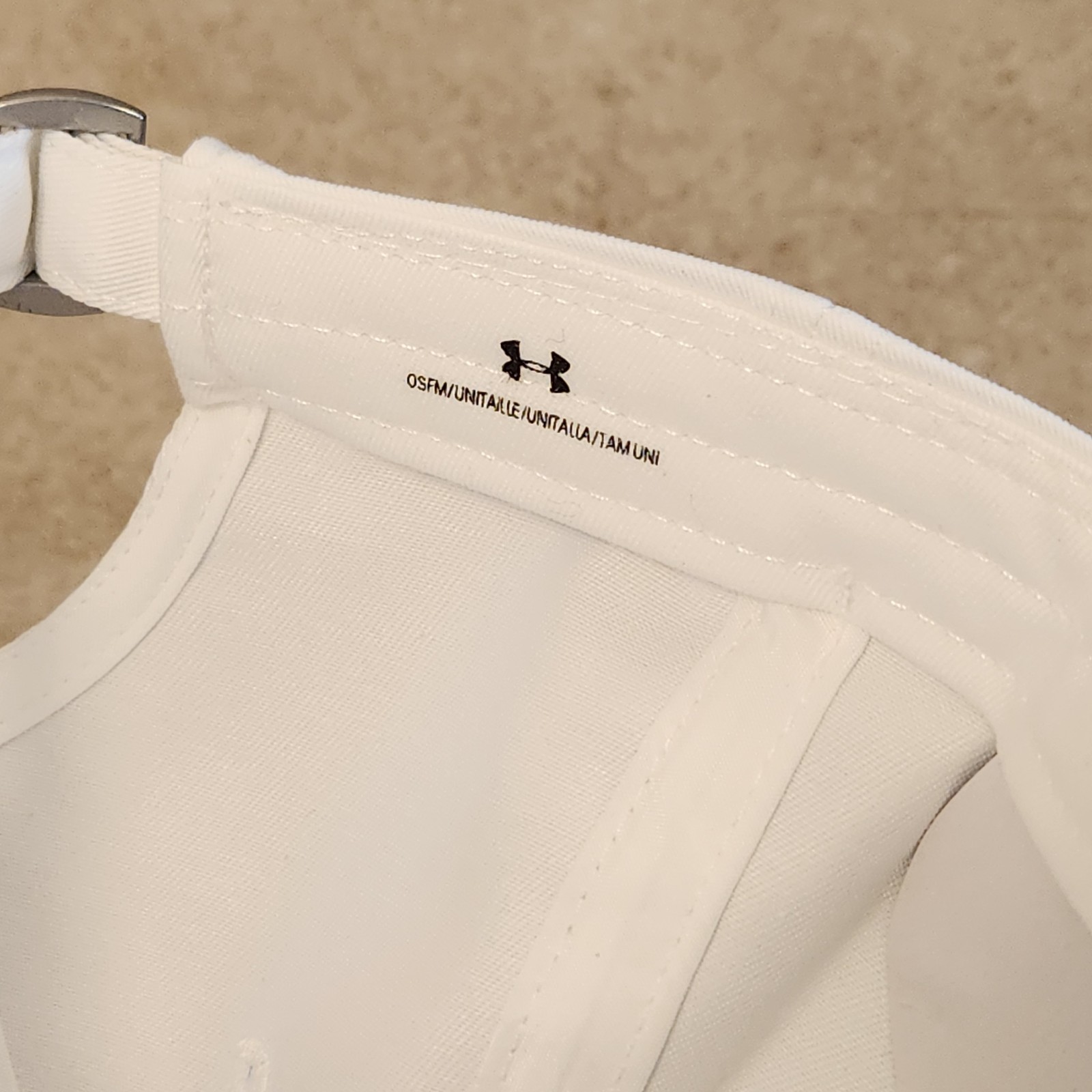 Under Armour UA Steph Curry Adjustable Hat Cap Stephen Curry White Black Logo