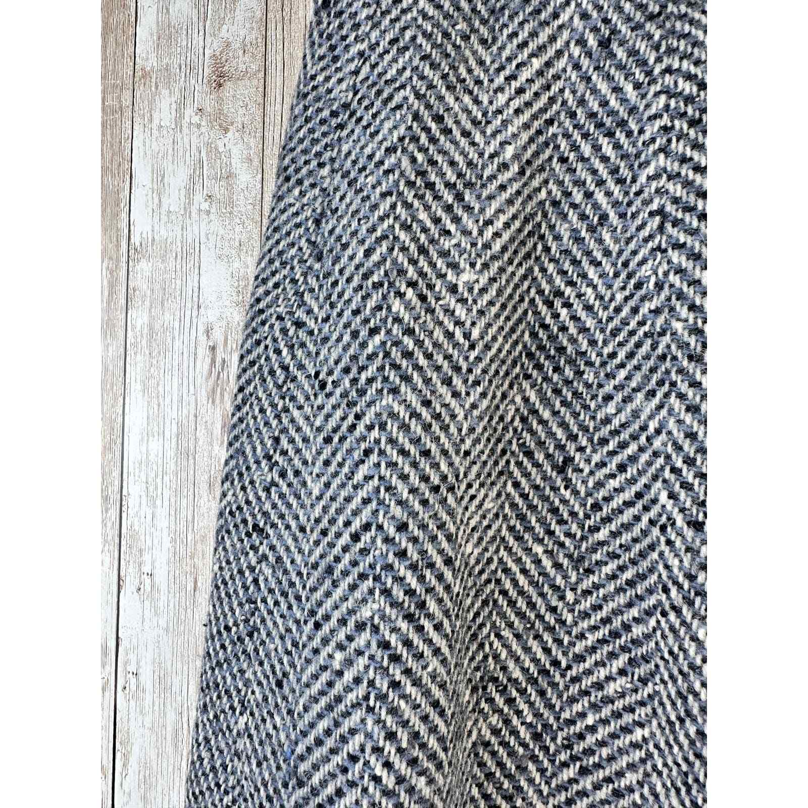 VINTAGE Pendleton Woolen Mills Women’s M Blue Black White Chevron Fully Lined