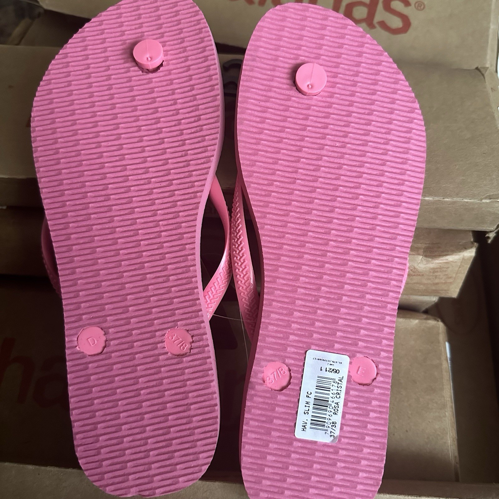 Havaianas Flip Flop Sandal Pink Size 7-8 US Beach, Pool, Summer