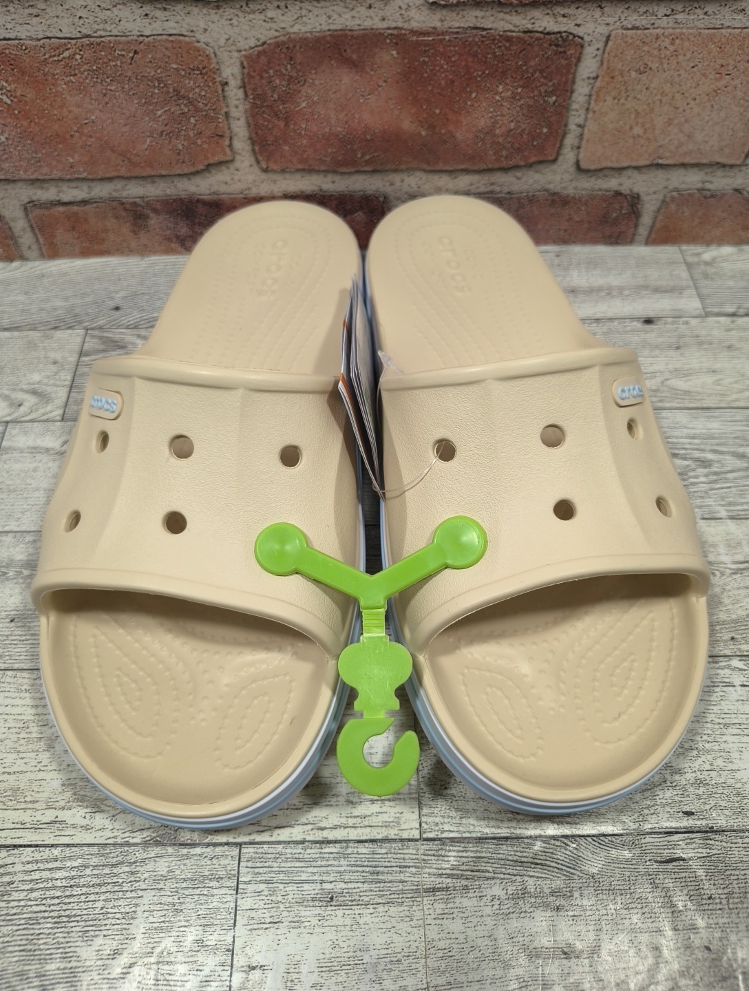 Crocs Bayaband Beige Raised Crocs Logo Unisex Slides Size M7/W9 205392-1LI NWT