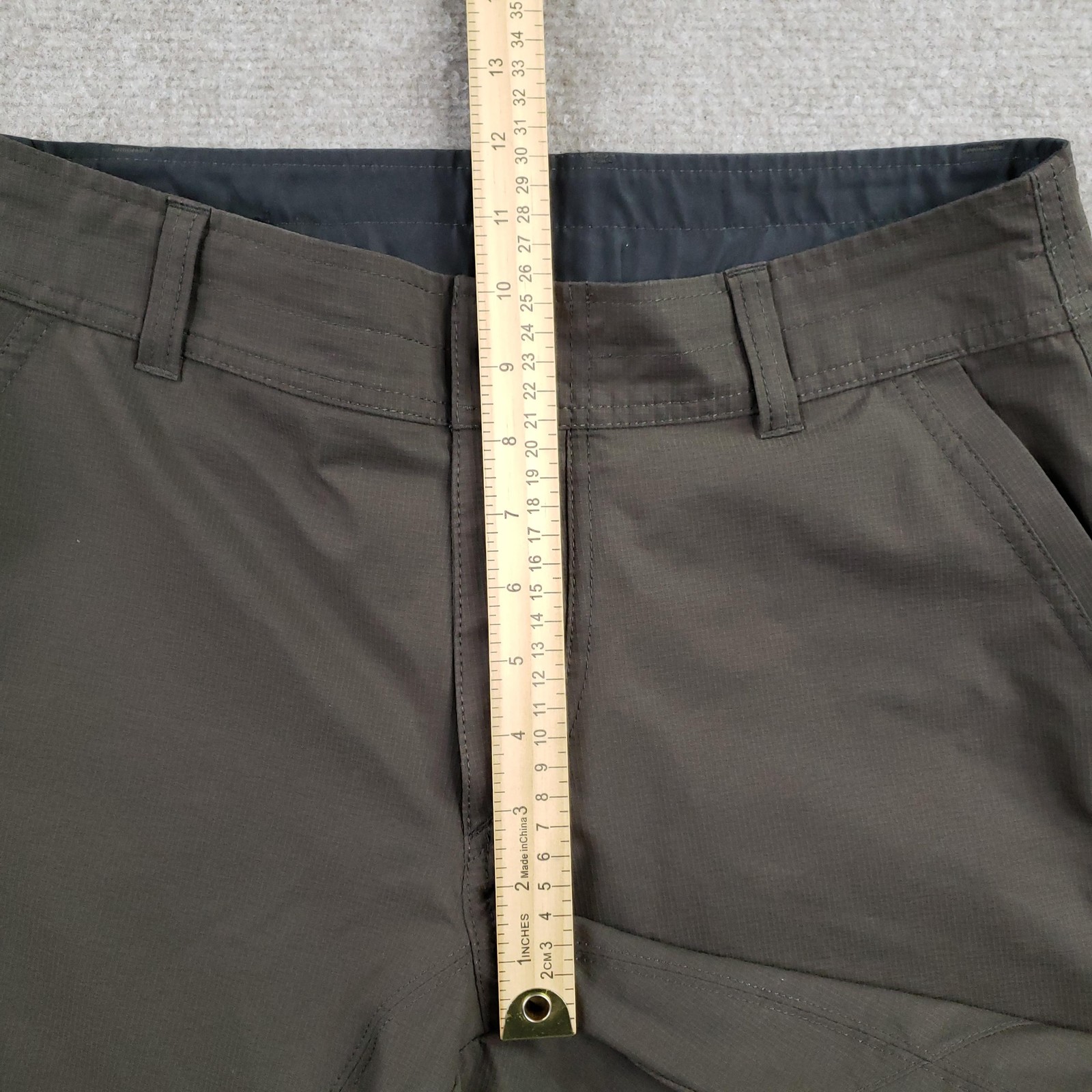 Kuhl Shorts Mens 31 Brown Polyester Pockets 9 In Inseam Hiking Casual Flat Front