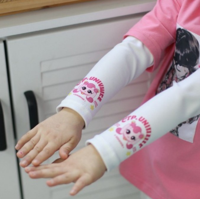 Catch Teenieping Kids Cooling Arm Sleeves UV Protection Heartsping White M Size