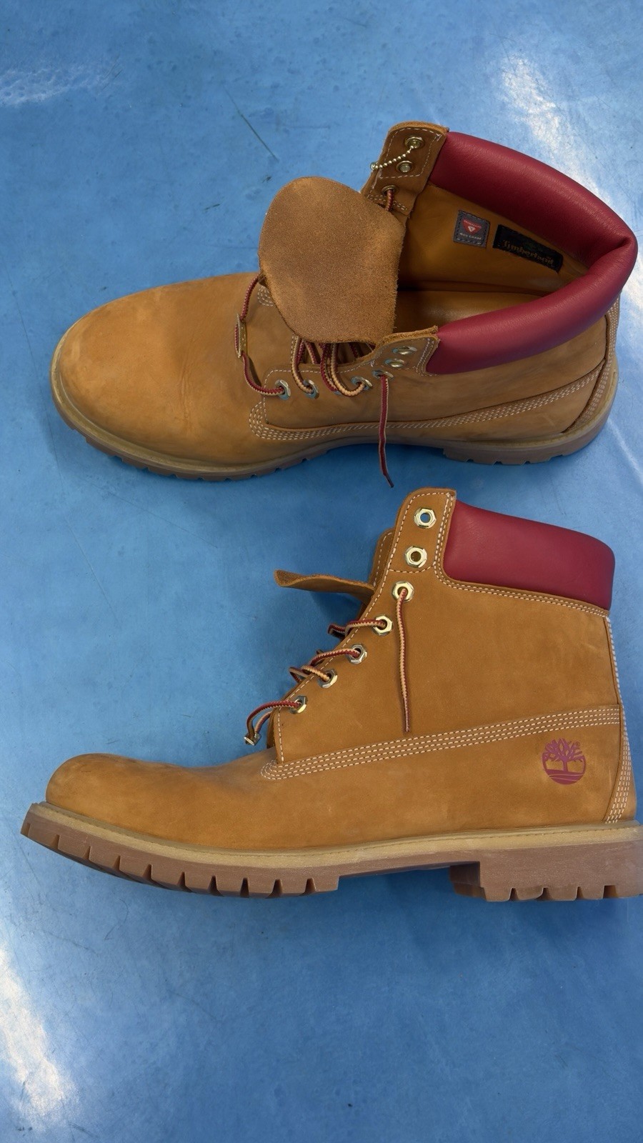 Timberland Men’s Brown Leather 6-Inch Lace-Up Lug Sole Boots Red Collar 13M