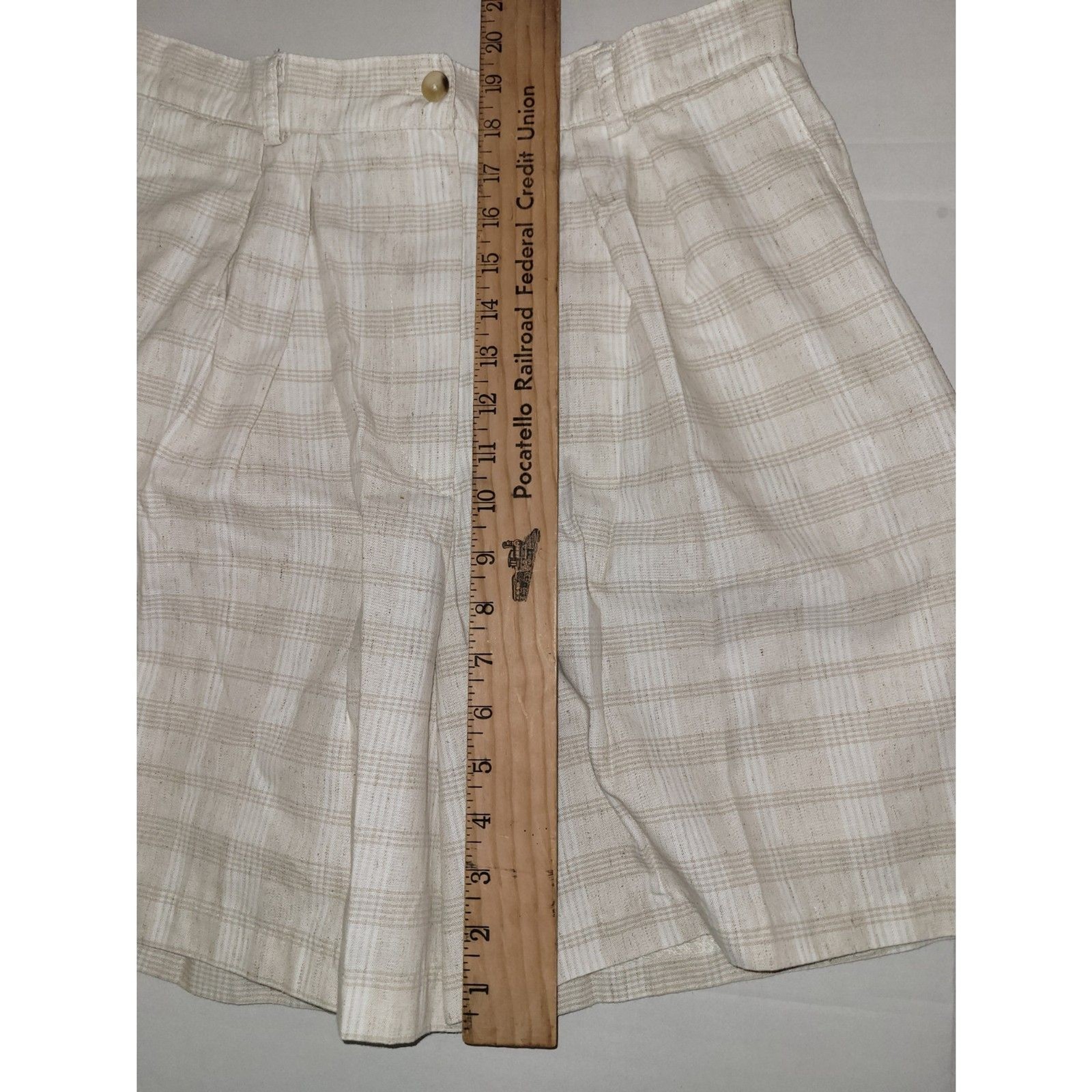 Vintage Style Gingham Plaid Pleated Shorts Tan Beige White Size16