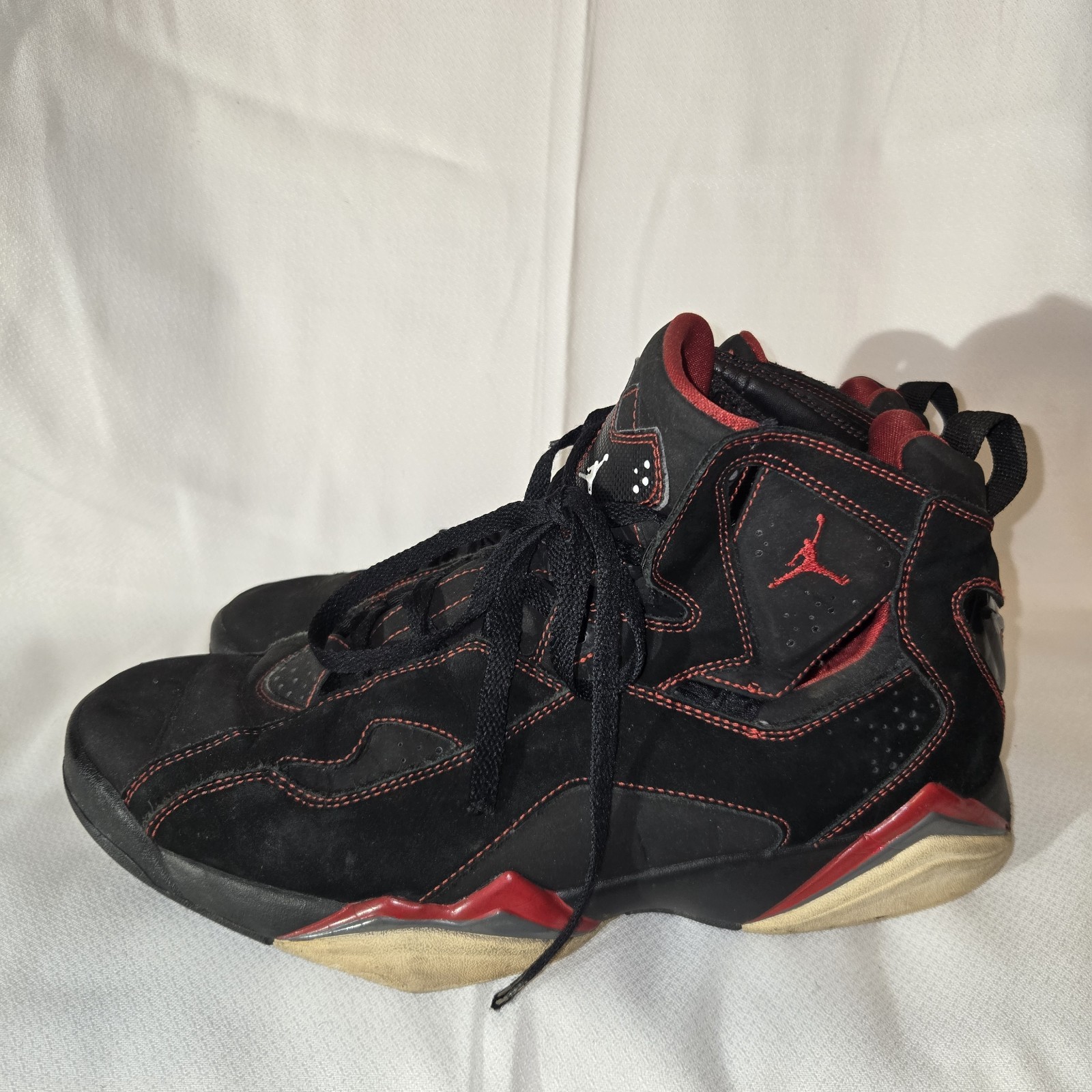 Jordan True Flight Men’s Mid Top Basketball Sneakers Black/Red 342964-061 2008