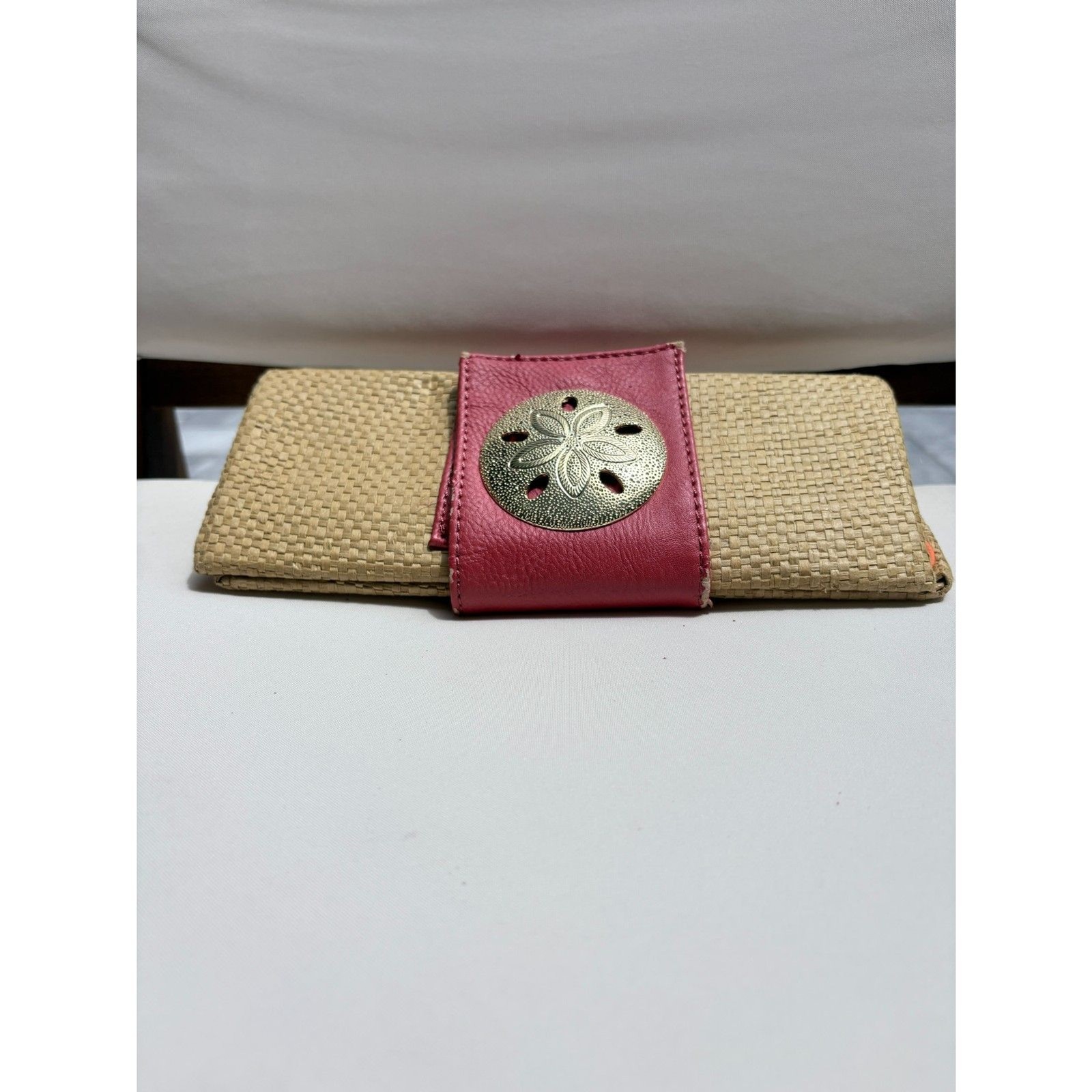 Mud Pie Woven Straw Clutch Wallet Pink Faux Leather Sand Dollar Accent