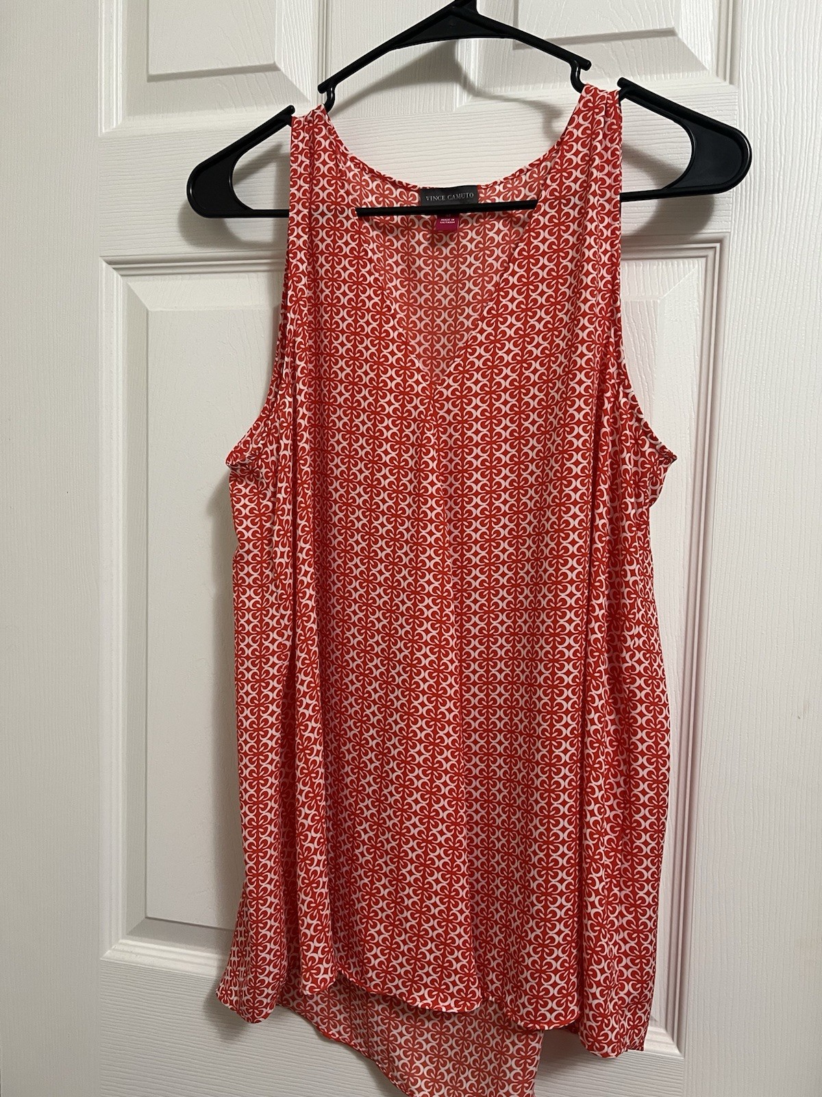 Women’s Lot of two Orange White Geometric V-Neck Sleeveless Tank Top