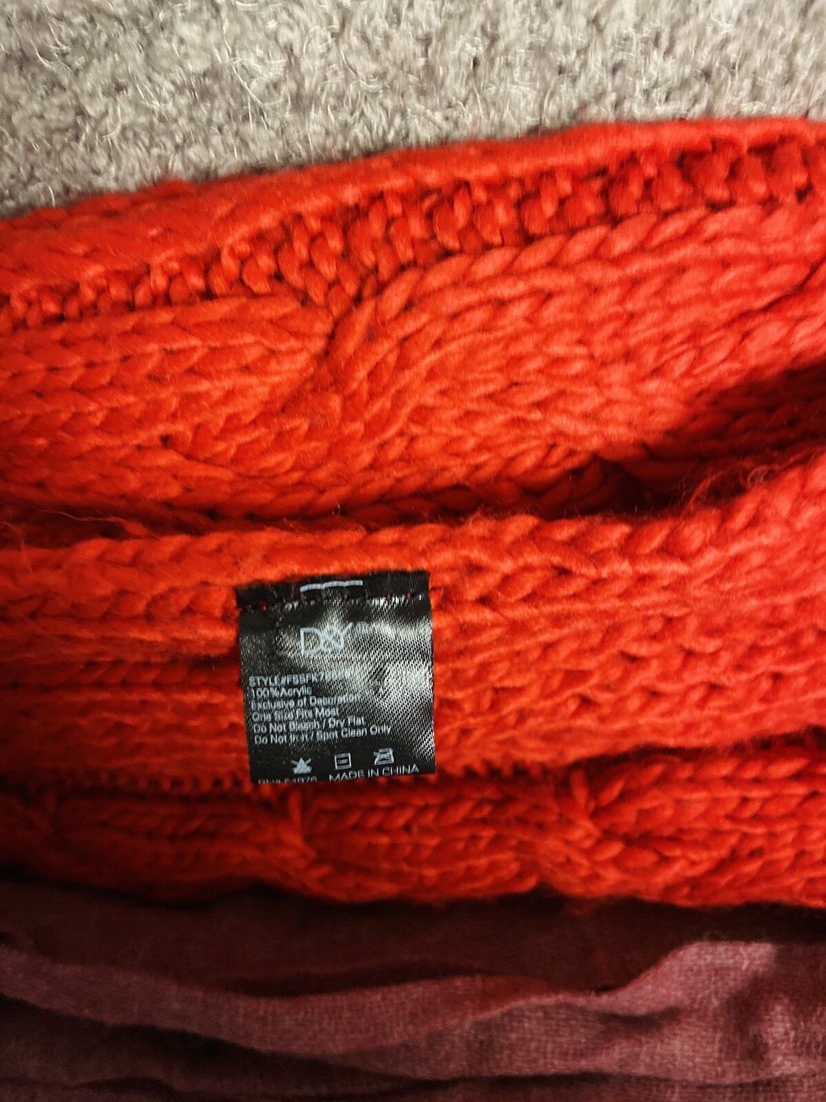 Lot Of 4 Scarves Assorted Colors Sizes, Length, Styles And Brand As Show In Pics