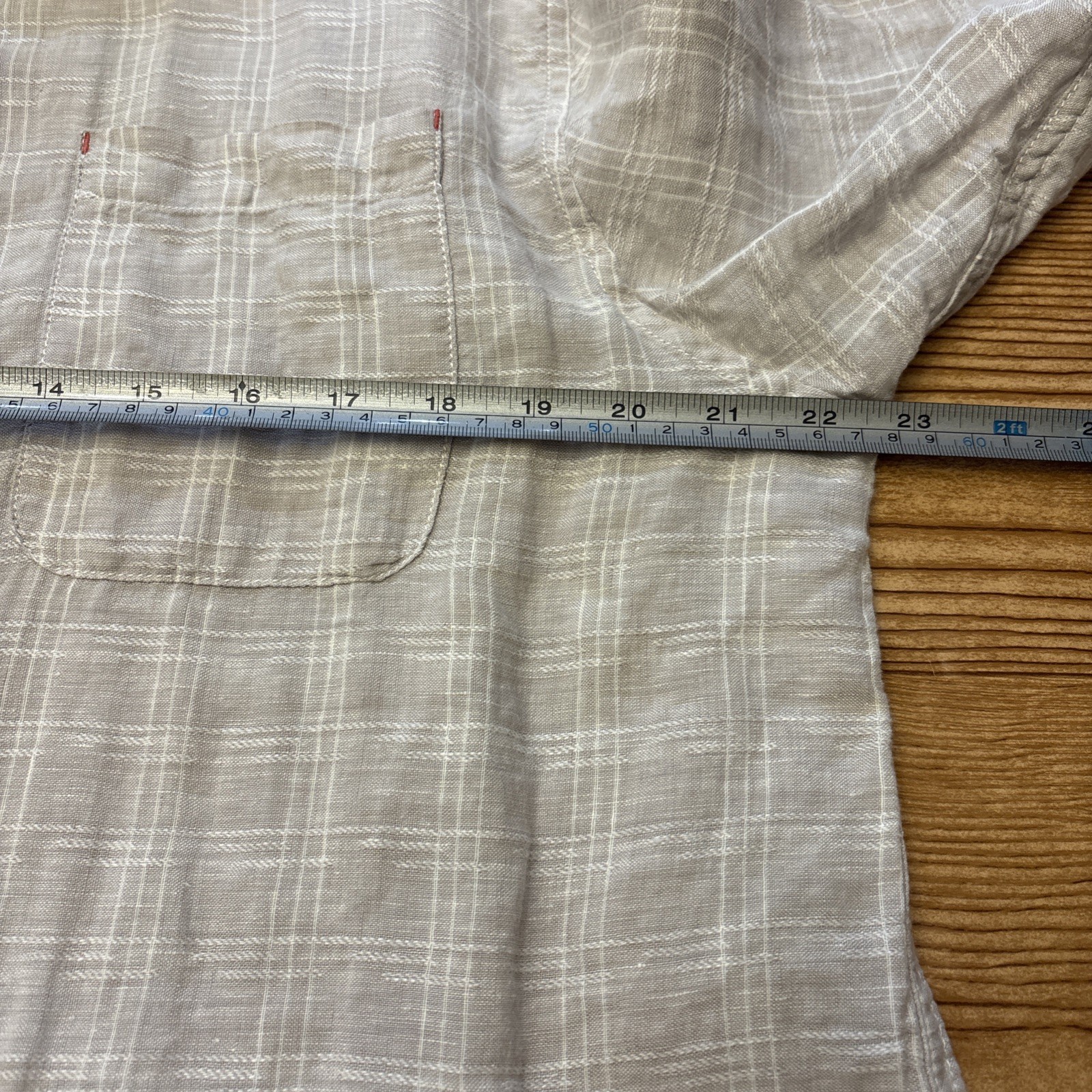 Tommy Bahama Linen Button-Up Long Sleeve Shirt Men’s L Plaid Beige & White