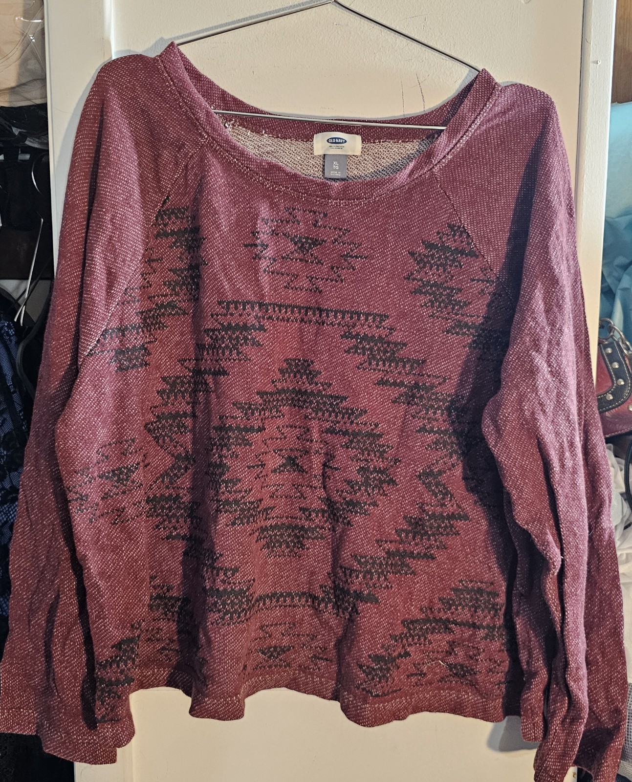 Old Navy Maroon Light Sweatshirt XL