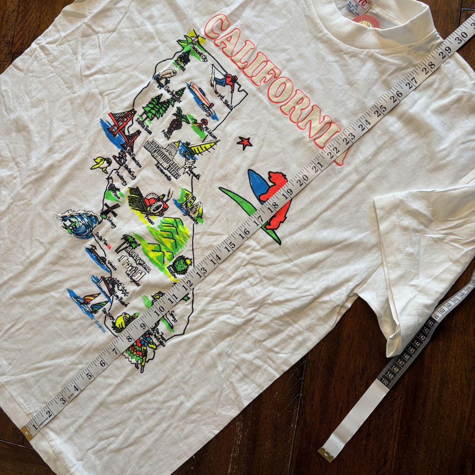 Vintage BYC California Map Shirt Mens XL White Surfing Bear Graphic Tee T-Shirt