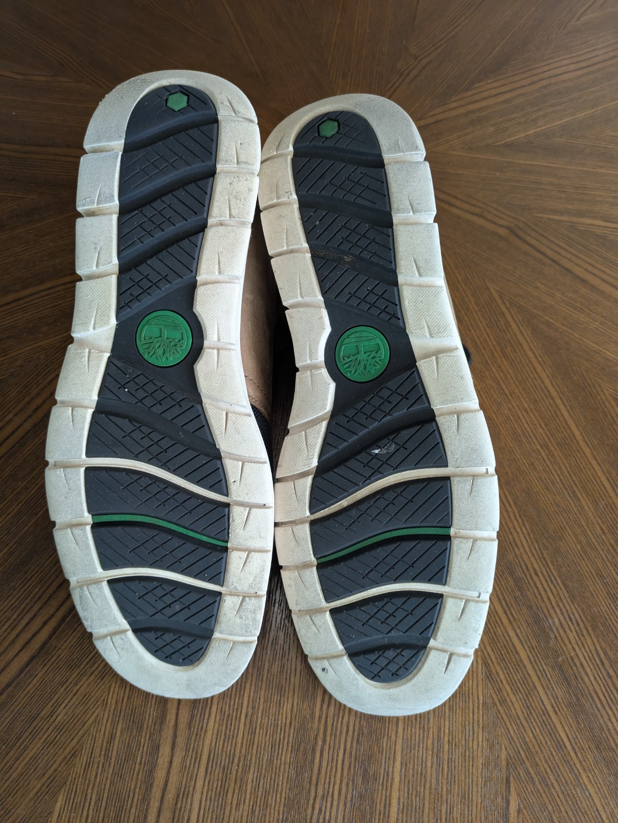 Timberland Ultralight Chukka boots two tone size 12.5