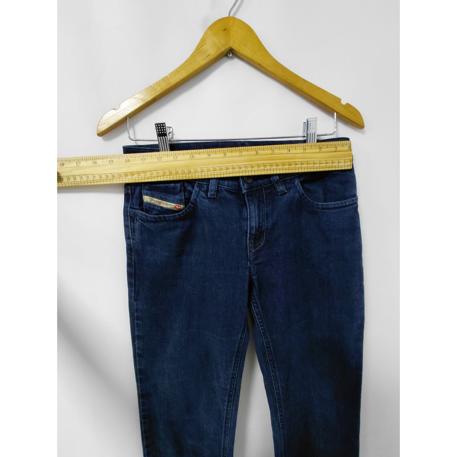 Diesel LIV Industry Dark Wash Jeans Mid (10-12 in) Regular Denim Women Size 28