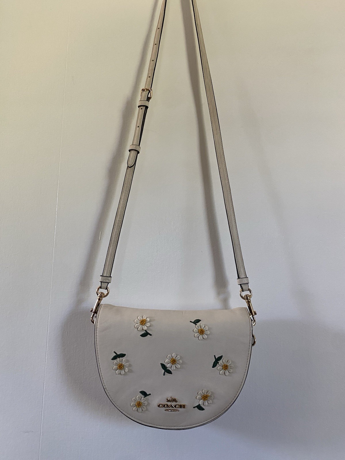 Coach C2683 Daisy Embroidery Half Moon Crossbody Chalk Leather Floral Bag COA