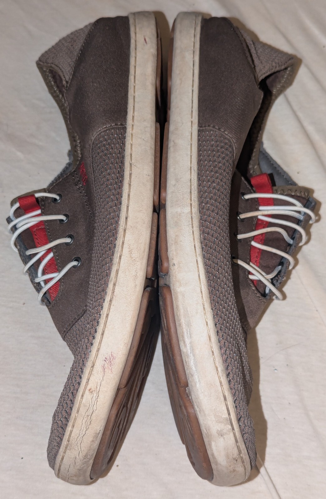 OluKai Nohea Moku Men’s Size 11 / 44 Sneakers Brown Red Casual Shoes Slip On