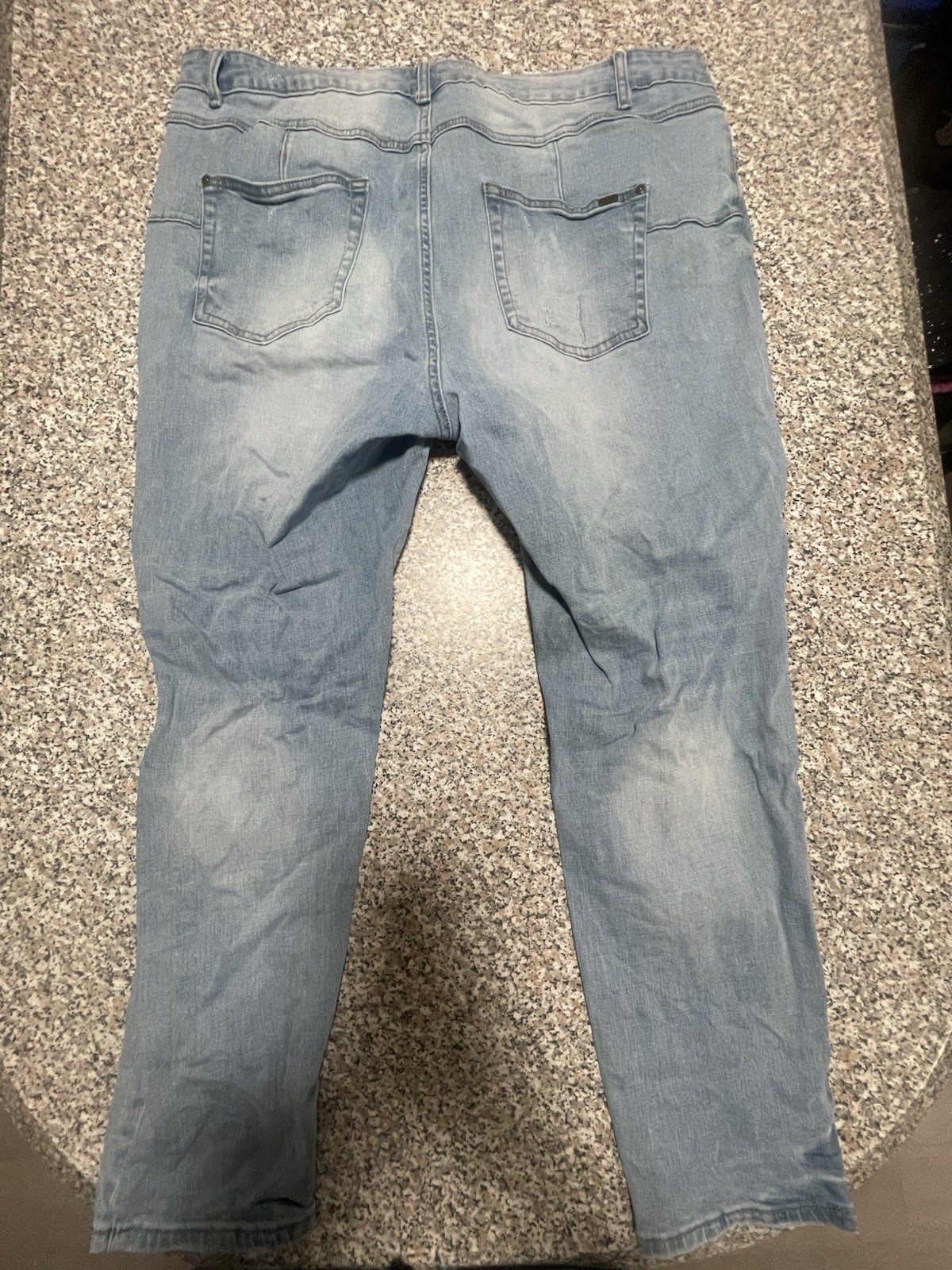 Chicsoul Women’s Plus Light Wash Blue Distressed Straight 5-Pocket Jeans 3X