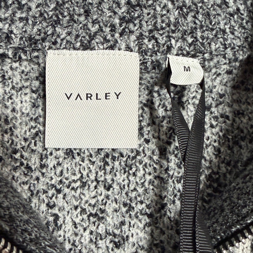 NWT Varley Furley Half Zip Knit Gray White Plaid Medium