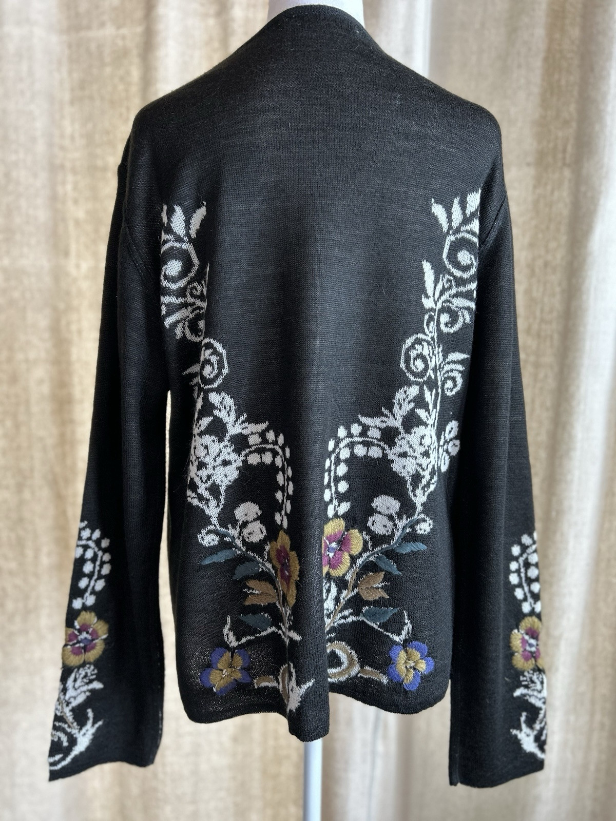 Simply Natural Alpaca Blend L/XL Floral Embroidered Cardigan Reversible NWOT