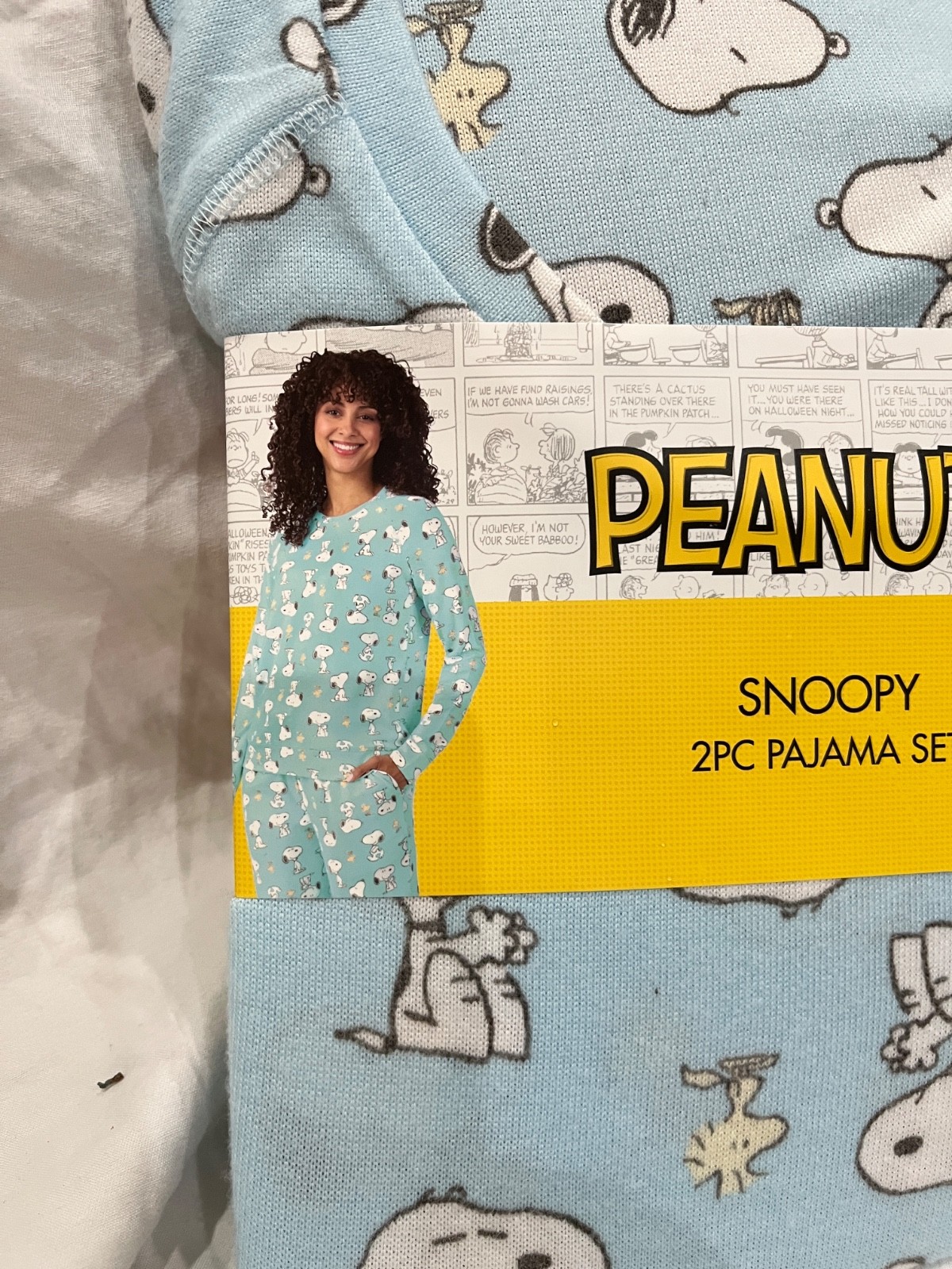 Snoopy Women’s 2-Piece Pullover and Jogger Pajama Set Many Size NEW