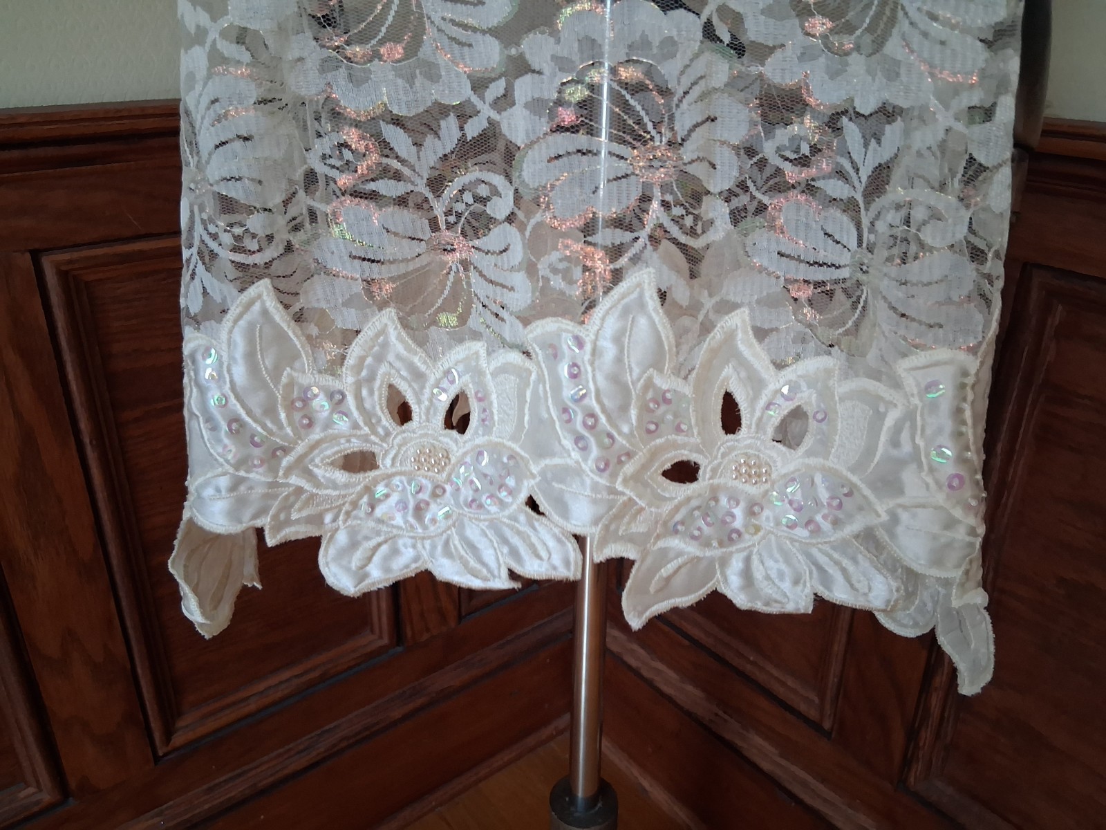 Vintage 1980s Desiree Ivory Sheer Iridescent Lace Romantic Coquette Mini-Dress