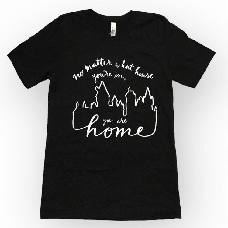 NEW Harry Potter Hogwarts Home Tee, Accio! Box Magic Delivered Halloween Small